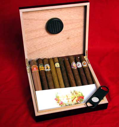 Humidor & 10 Premium Cigar Sampler